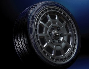 All-Terrain-Komplettradsatz Cross-Star Black Design 18 Zoll inkl. TPMS