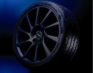 Wheel kit in Turbo Star black design (18 inch) with summer tire