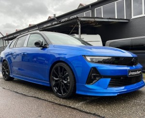Side skirts